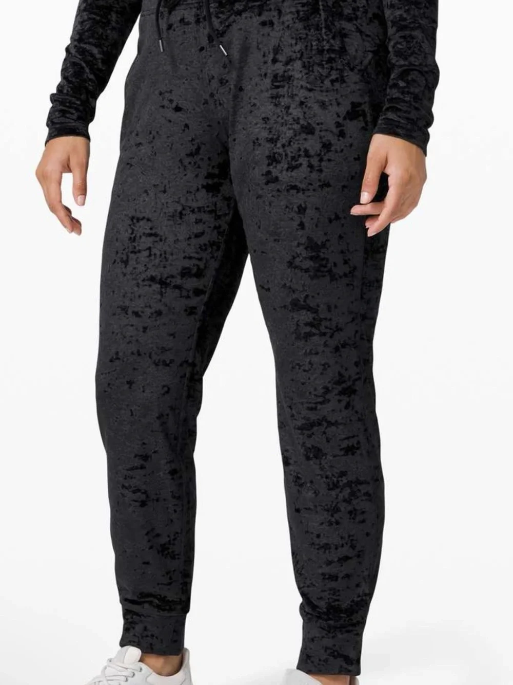 Lululemon Ready to Crush Jogger Black Velvet – Size 8